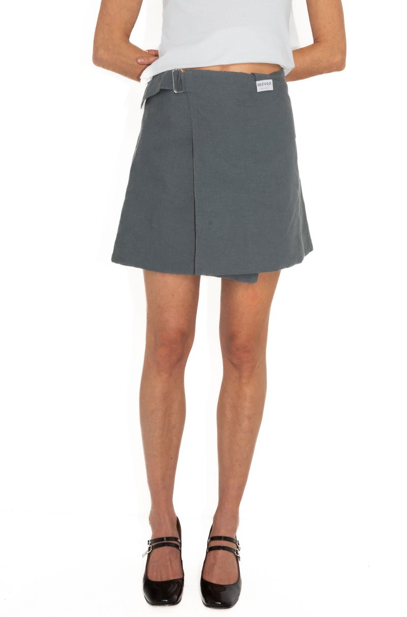 Jupe réversible en lin et coton upcyclés. Made in Belgium.