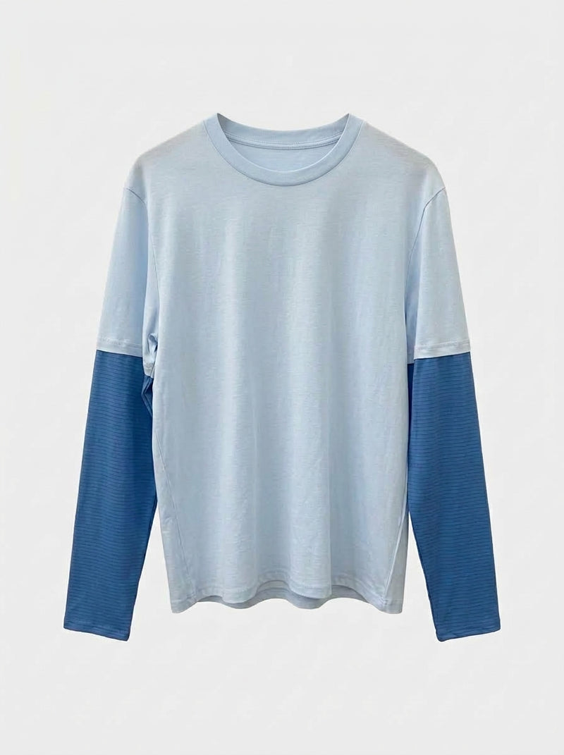 Le t-shirt deux-en-un - bleu ciel
