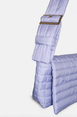 Sac en bandoulière violet matelassé upcyclé - Bandoulière réglable - Made in Belgium