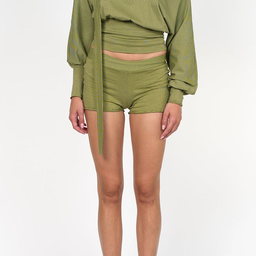 Le short rayé
