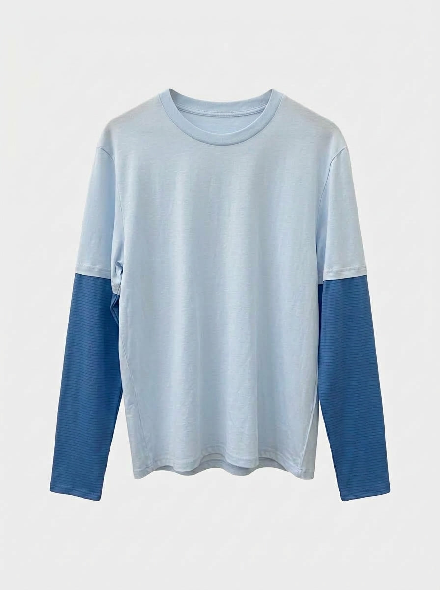 Le t-shirt deux-en-un - bleu ciel
