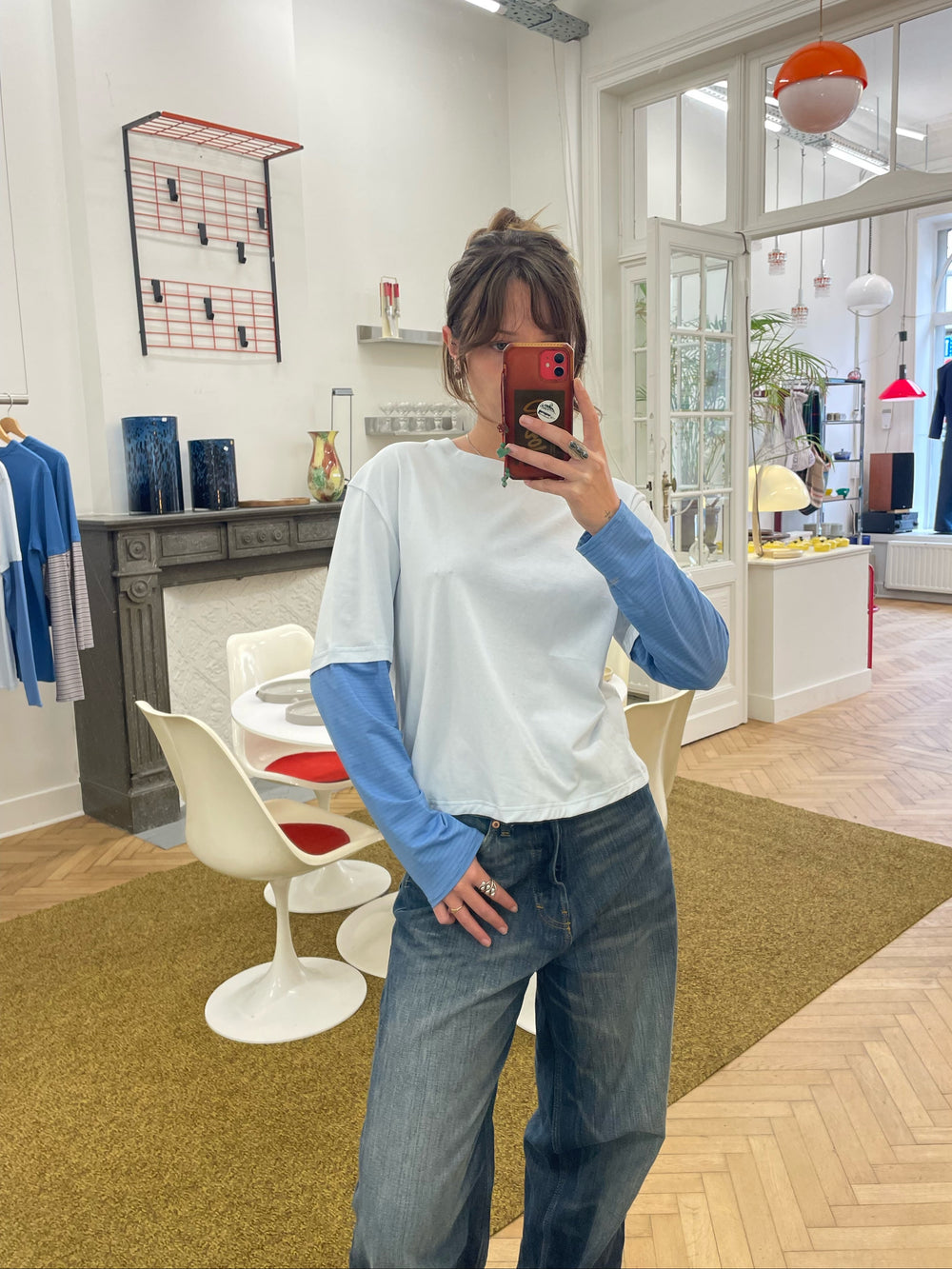 Le t-shirt deux-en-un - bleu ciel