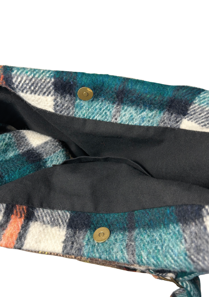 Grand sac à carreaux upcyclé - Made in Belgium