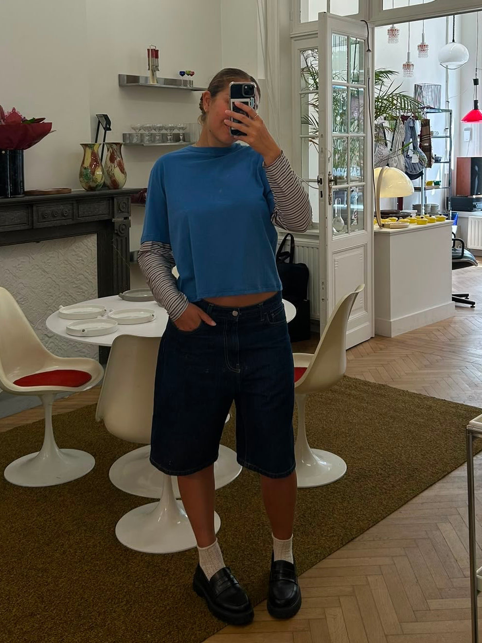 Le t-shirt deux-en-un - bleu