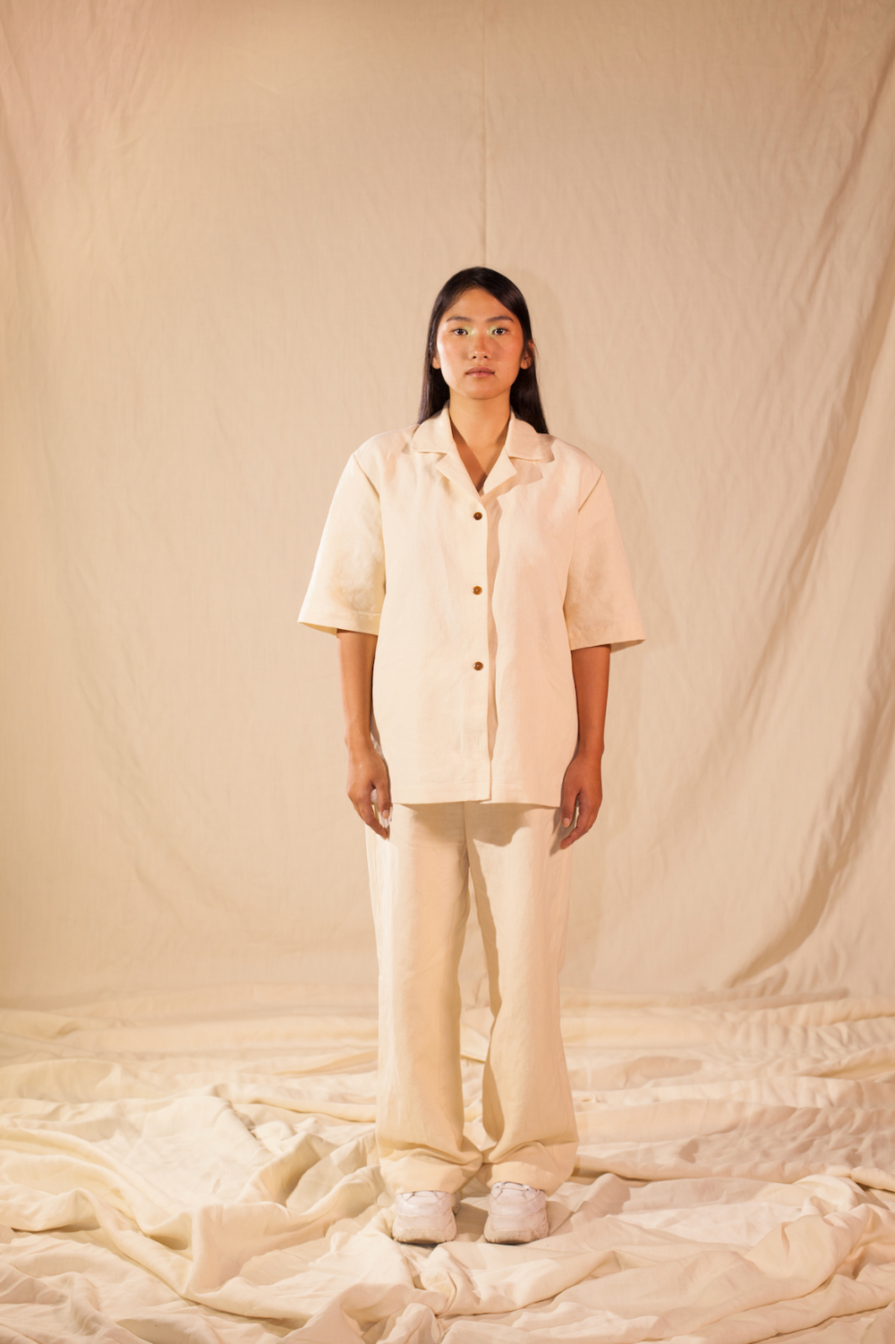 Chemise manches courtes en lin upcyclé unisexe - Made in Belgium